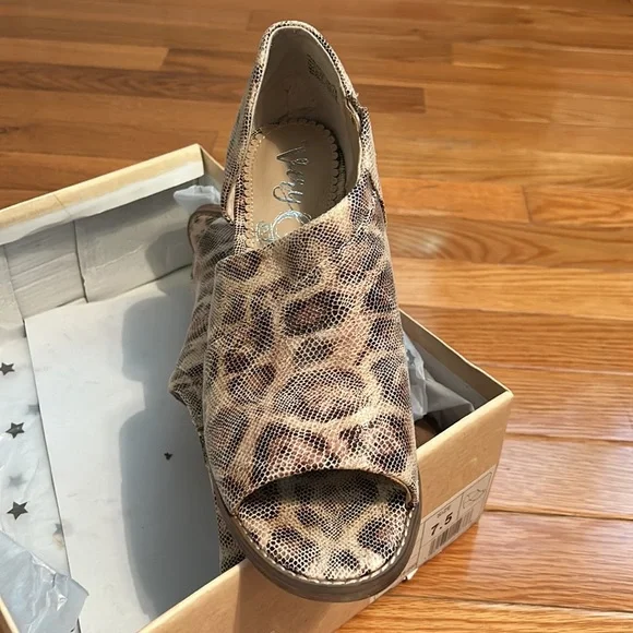 Very G leopard wedge - Picture 4 of 4
